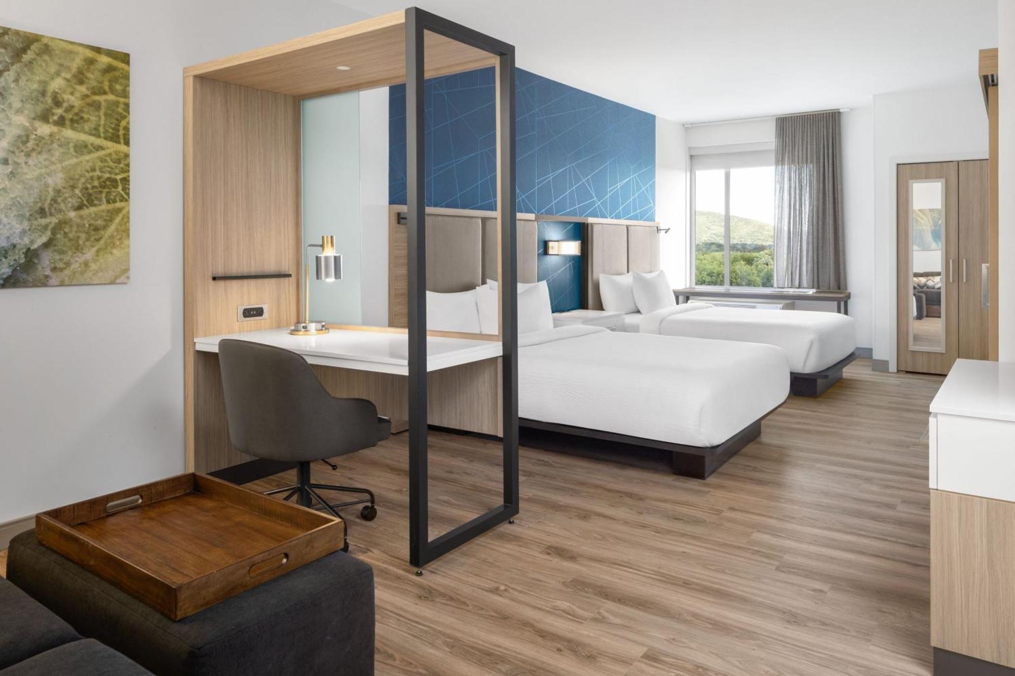 Hotel Springhill By Marriott North *