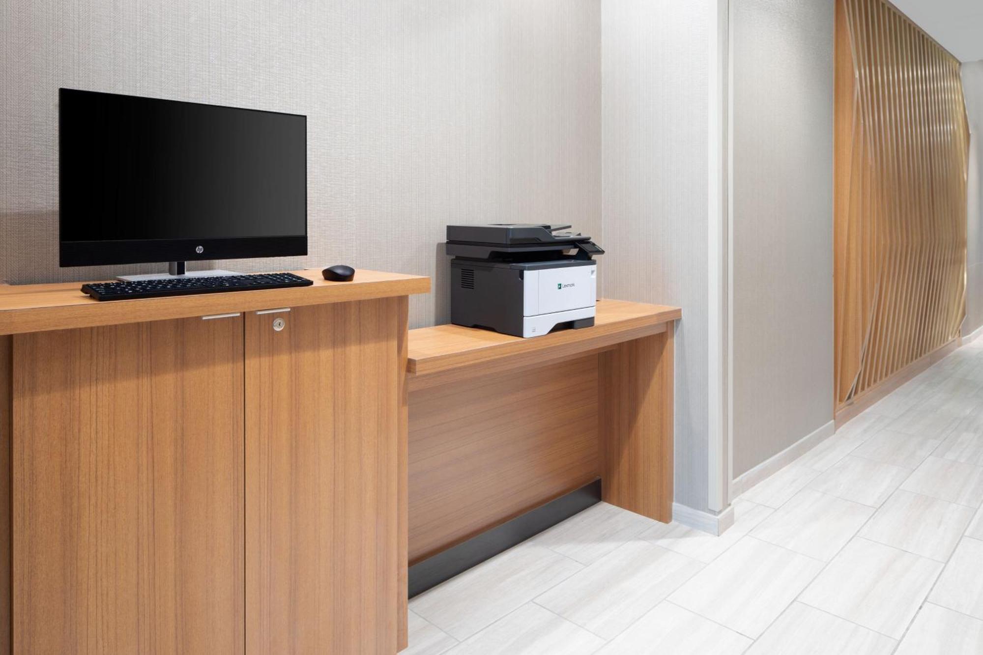 Springhill By Marriott North * Roanoke